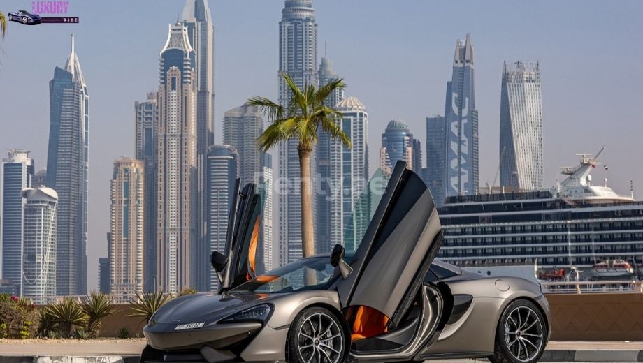 Sports Car Rental Dubai